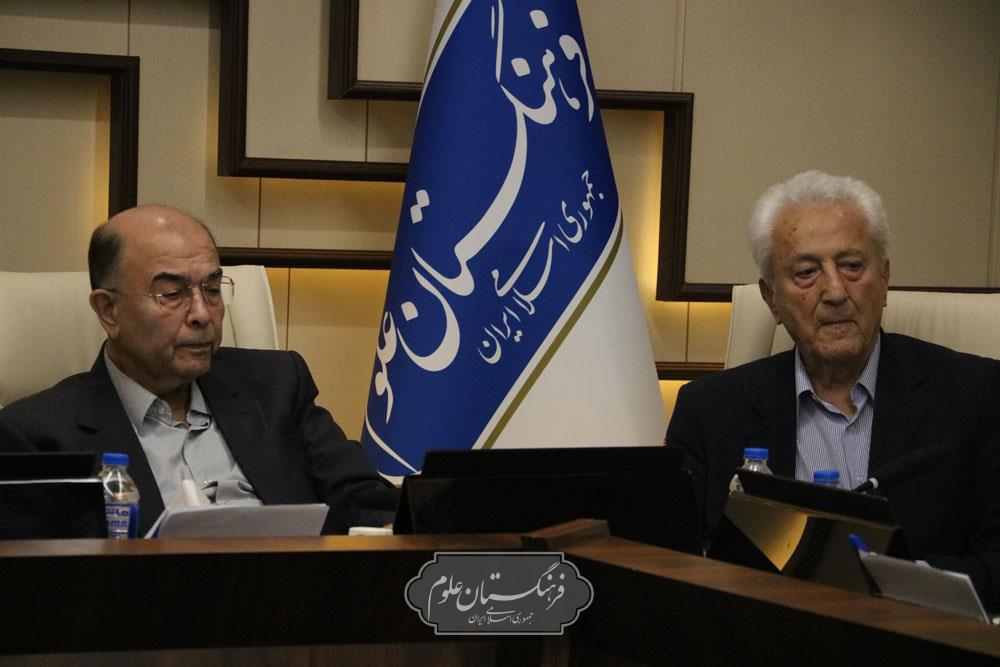 نشست مشترک شاخه‌های علوم بالینی و پاتوبیولوژی گروه علوم دامپزشکی 14